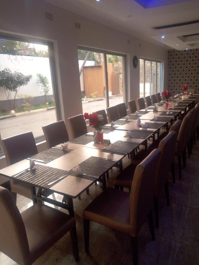 Fatmols Lodge Lusaka Zewnętrze zdjęcie