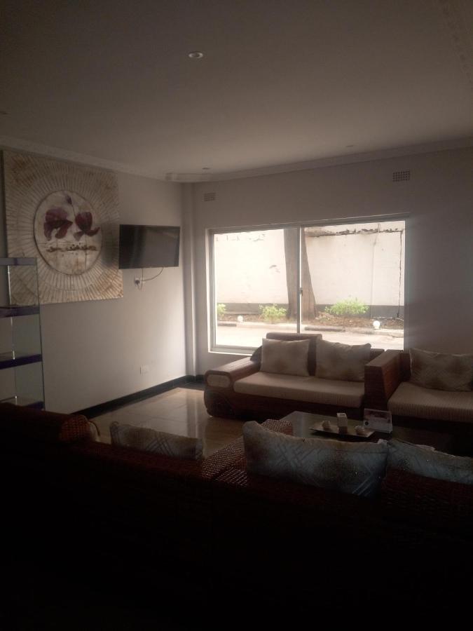 Fatmols Lodge Lusaka Zewnętrze zdjęcie